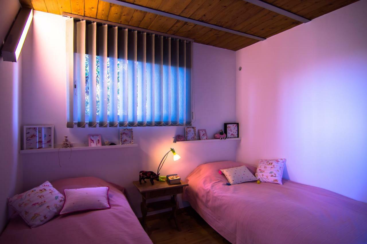Country Villa Peloponnese With Tennis Court And Pool Zevgolateion Bagian luar foto