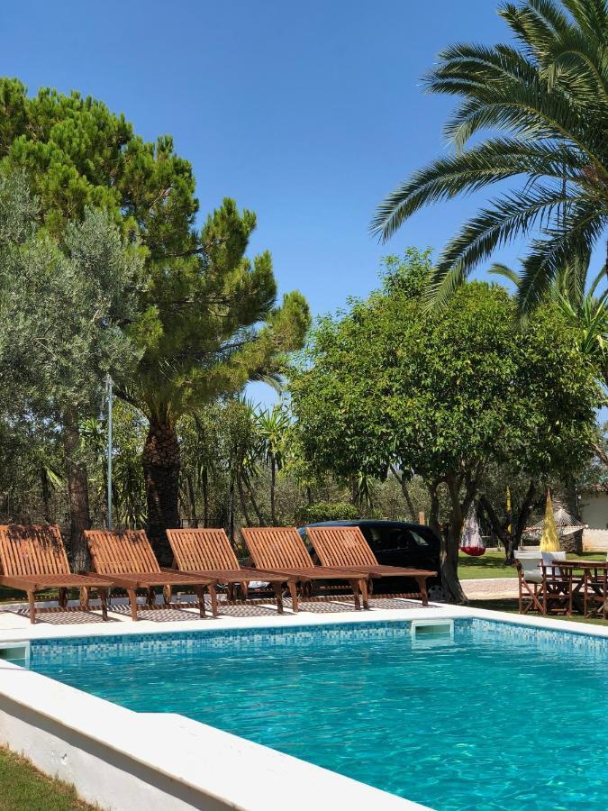 Country Villa Peloponnese With Tennis Court And Pool Zevgolateion Bagian luar foto